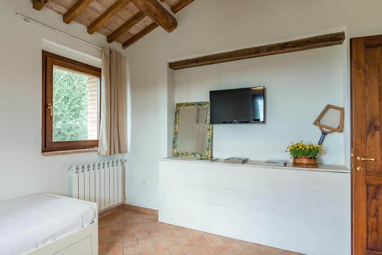 Casale Montegiovi 6, Emma Villas Exterior foto